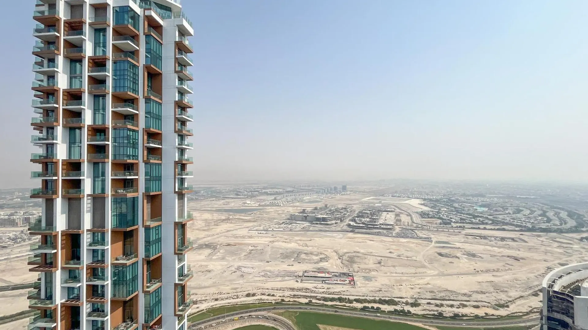 Manzil - 1Br Apartment In Paramount With Top-Floor Luxury Living Dubaï Émirats arabes unis